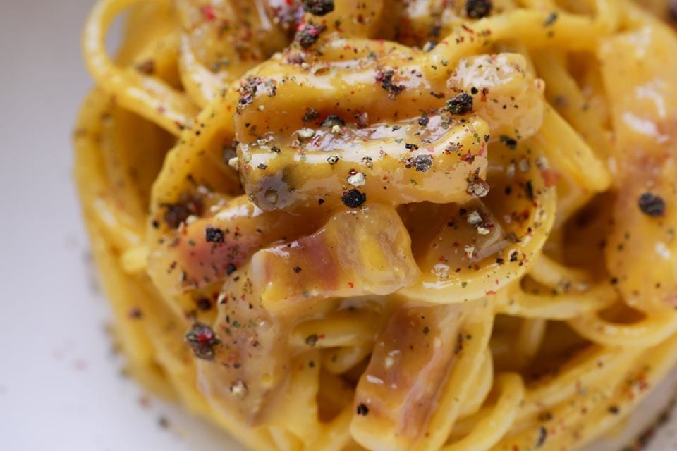 Damn Delicious Spaghetti Carbonara