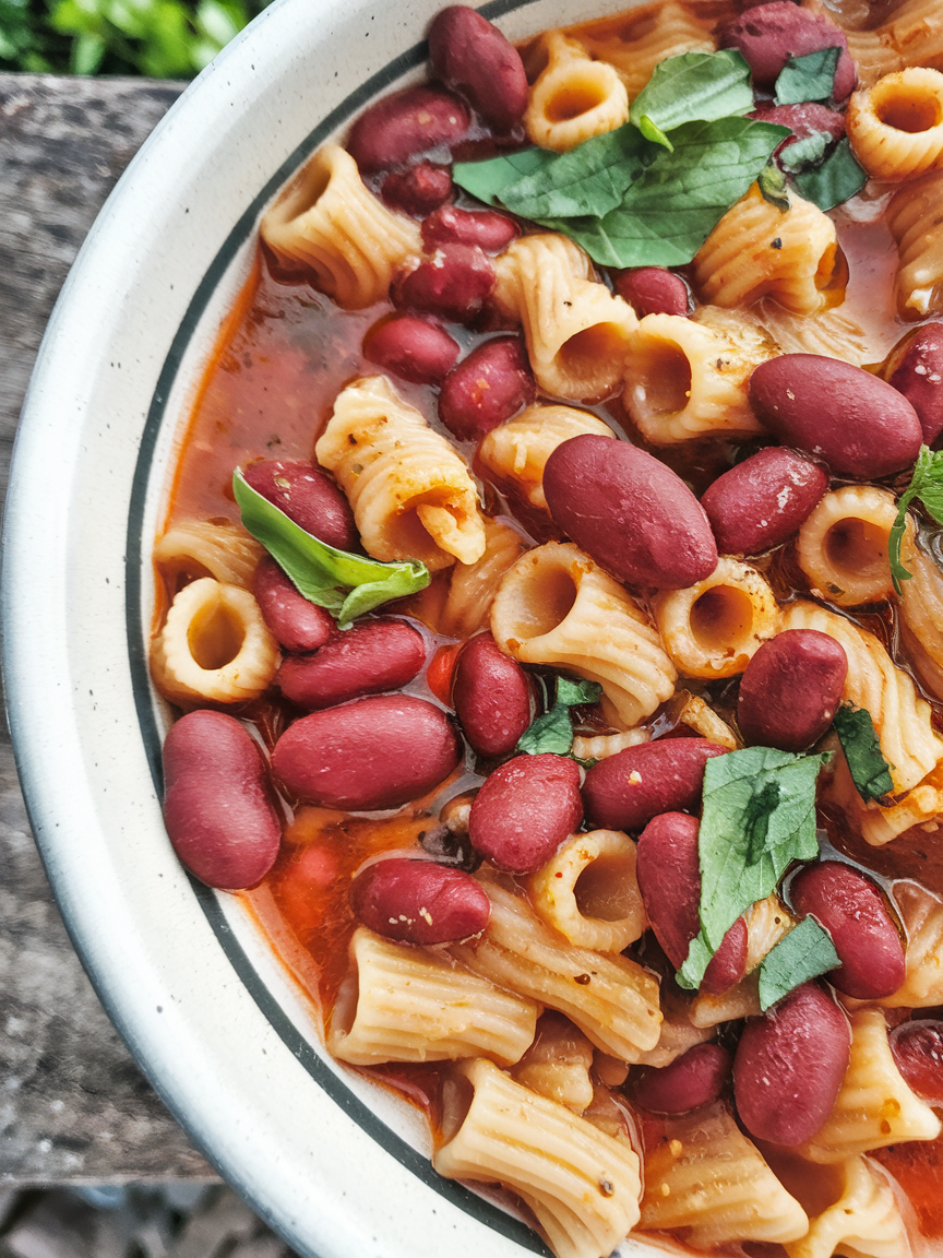 Discovering the Magic of Damn Delicious Pasta Fagioli